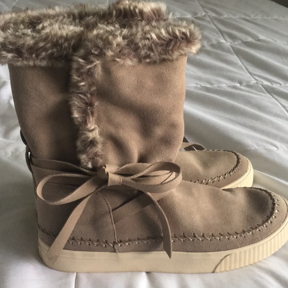 Toms Boots!